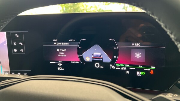Used Audi Q6 e-tron 2025 for sale - 76297361: Photo 14