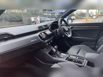 Used Audi Q3 2024 for sale - 77031326: Photo