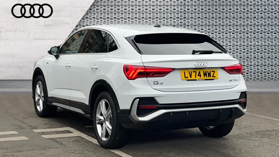 Used Audi Q3 2024 for sale - 77031326: Photo 3