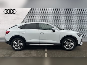 Used Audi Q3 2024 for sale - 77031326: Photo