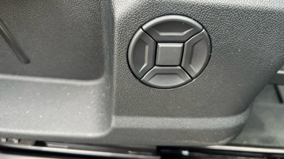 Used Audi Q3 2024 for sale - 77031326: Photo 60