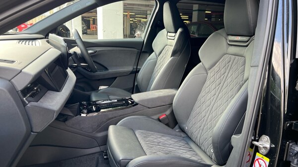 Used Audi Q6 e-tron 2025 for sale - 76203577: Photo 17