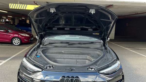 Used Audi Q6 e-tron 2025 for sale - 76203577: Photo 20