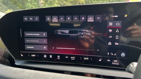 Used Audi Q6 e-tron 2025 for sale - 76203577: Photo 40