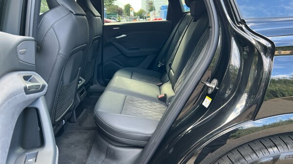 Used Audi Q6 e-tron 2025 for sale - 76203577: Photo 63