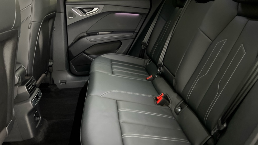 Used Audi Q4 e-tron 2025 for sale - 76593745: Photo 15
