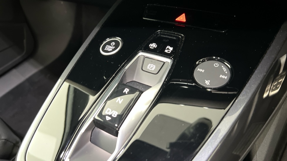 Used Audi Q4 e-tron 2025 for sale - 76593745: Photo 19