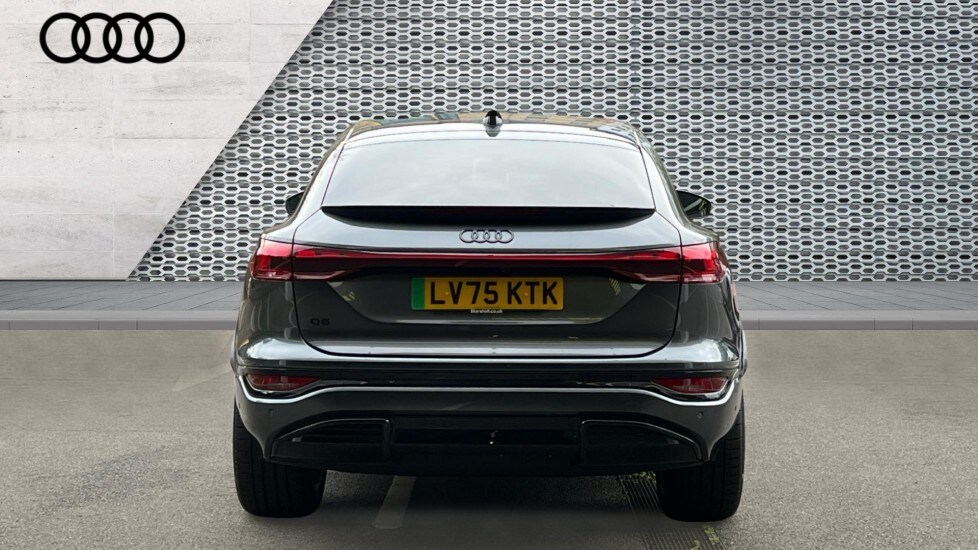 Used Audi Q6 e-tron 2025 for sale - 76660961: Photo 11