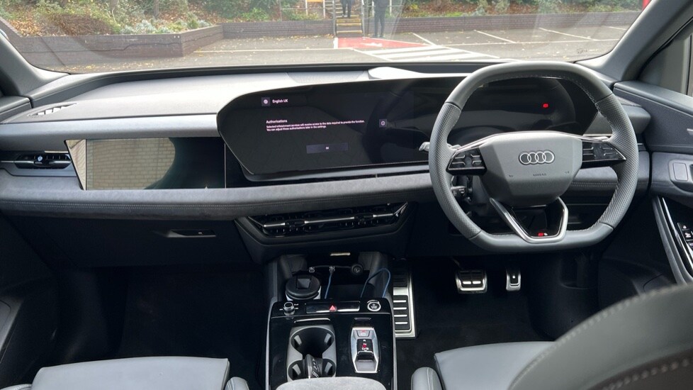 Used Audi Q6 e-tron 2025 for sale - 76660961: Photo 12