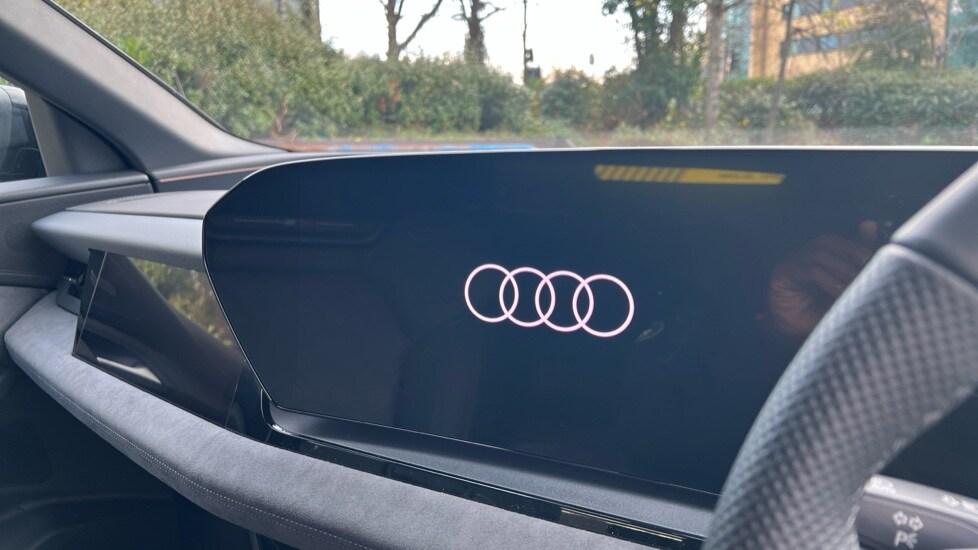 Used Audi Q6 e-tron 2025 for sale - 76660961: Photo 14