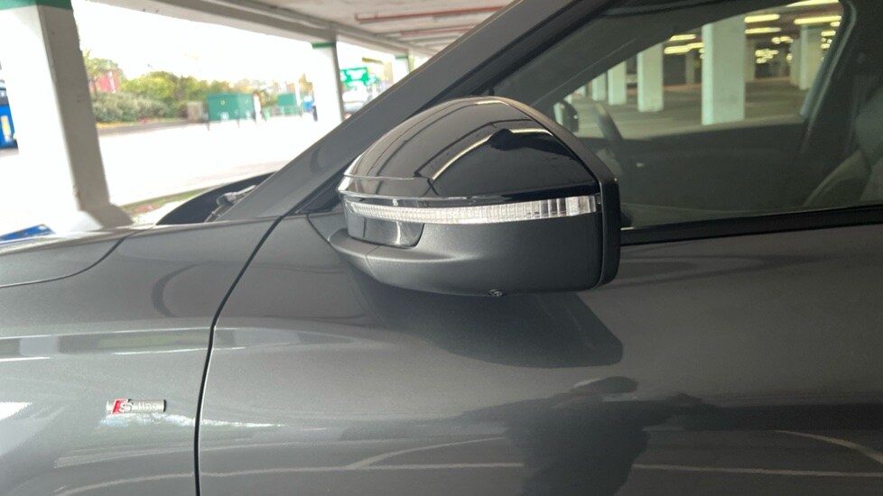 Used Audi Q6 e-tron 2025 for sale - 76660961: Photo 53