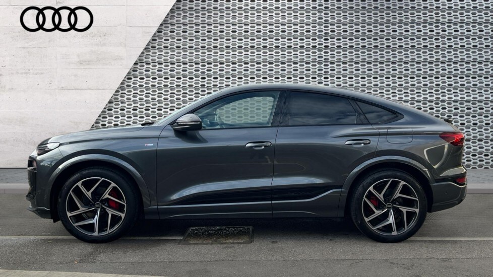 Used Audi Q6 e-tron 2025 for sale - 76660961: Photo 9