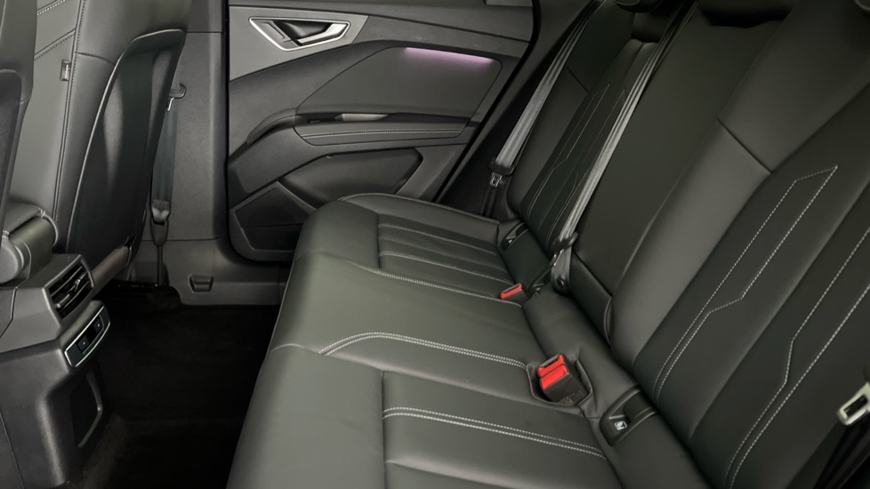 Used Audi Q4 e-tron 2024 for sale - 76438197: Photo 15