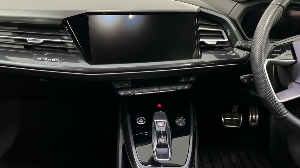 Used Audi Q4 e-tron 2022 for sale - 76804039: Photo 13