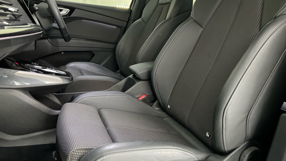 Used Audi Q4 e-tron 2022 for sale - 76804039: Photo 17