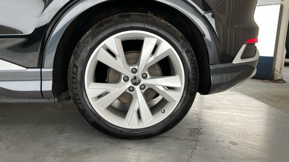 Used Audi Q4 e-tron 2022 for sale - 76804039: Photo 22