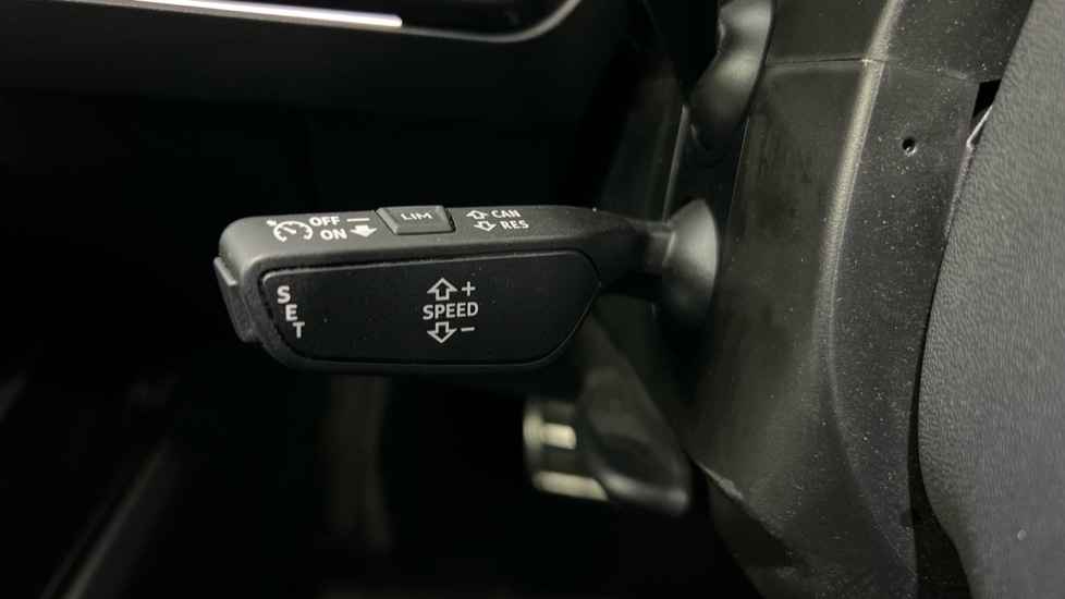 Used Audi Q4 e-tron 2022 for sale - 76804039: Photo 33