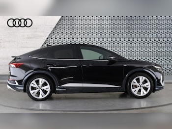 Used Audi Q4 e-tron 2022 for sale - 76804039: Photo