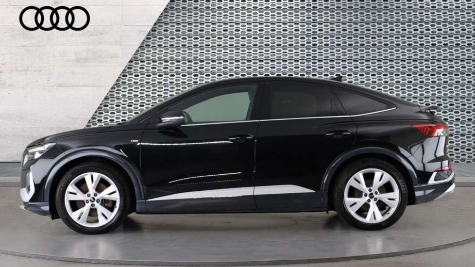 Used Audi Q4 e-tron 2022 for sale - 76804039: Photo 9