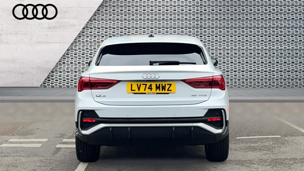 Used Audi Q3 2024 for sale - 76447298: Photo 11