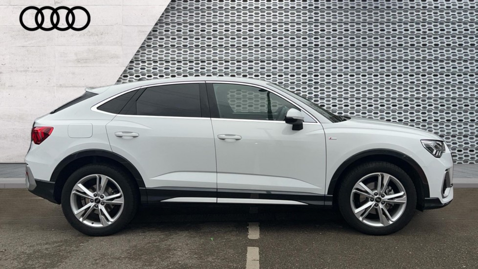 Used Audi Q3 2024 for sale - 76447298: Photo 4