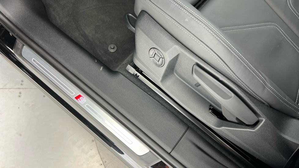 Used Audi Q3 2025 for sale - 76773424: Photo 38