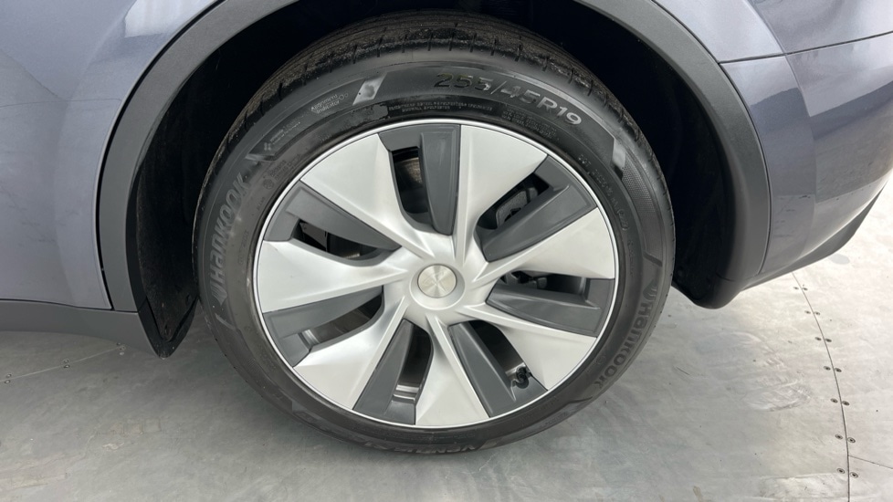 Used Tesla Model Y 2023 for sale - 75902330: Photo 18