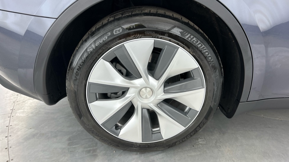 Used Tesla Model Y 2023 for sale - 75902330: Photo 19