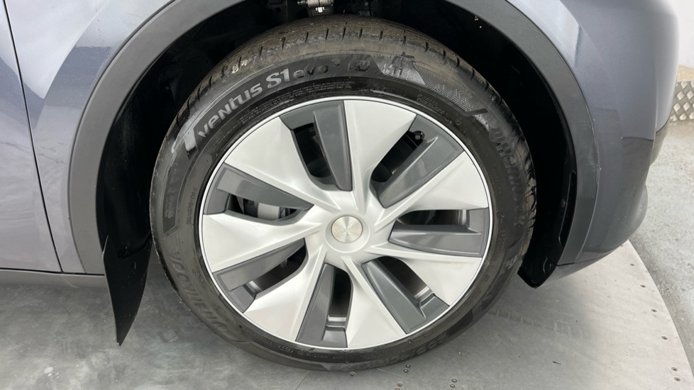 Used Tesla Model Y 2023 for sale - 75902330: Photo 20