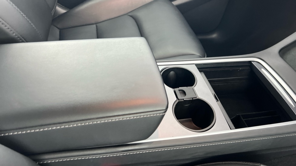 Used Tesla Model Y 2023 for sale - 75902330: Photo 26