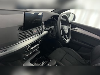 Used Audi Q5 2024 for sale - 76229307: Photo