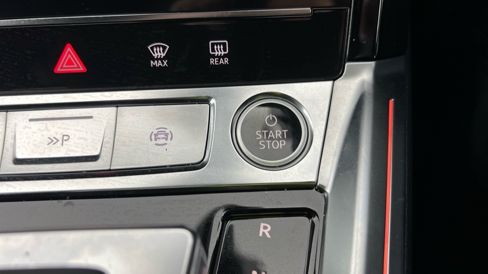 Used Audi Q8 2024 for sale - 76023190: Photo 40
