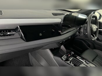 Used Audi Q6 e-tron 2025 for sale - 76834868: Photo