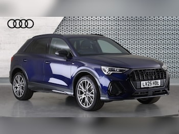 Used Audi Q3 2025 for sale - 76372768: Photo