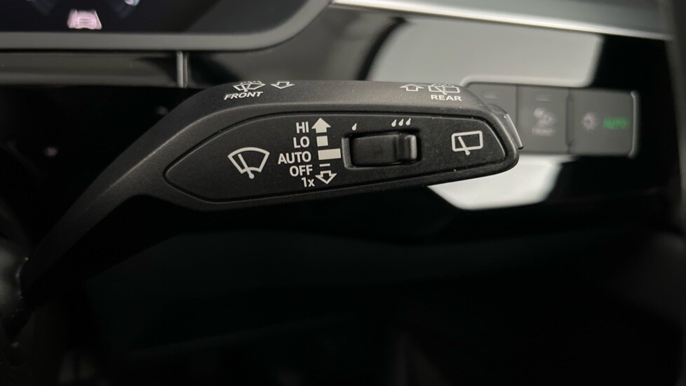 Used Audi e-tron 2022 for sale - 76168740: Photo 32