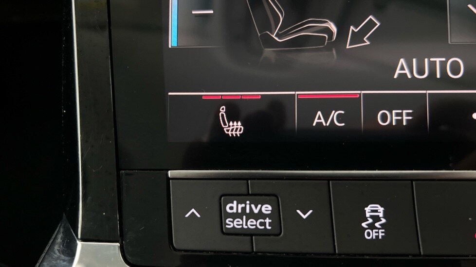 Used Audi e-tron 2022 for sale - 76168740: Photo 47