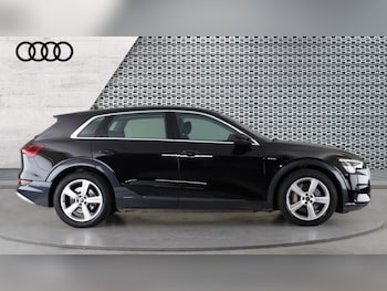 Used Audi e-tron 2022 for sale - 76168740: Photo
