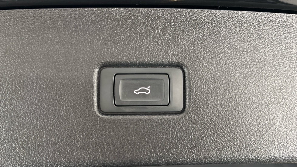 Vehicle 43