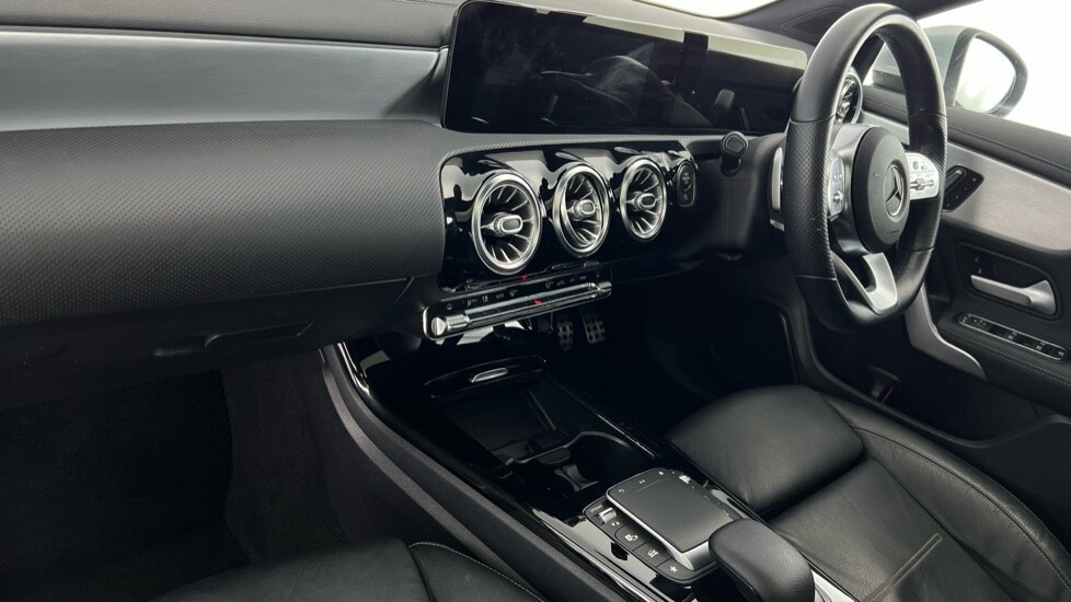 Used Mercedes-Benz CLA 2021 for sale - 76372971: Photo 10