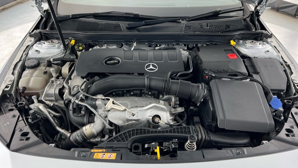 Used Mercedes-Benz CLA 2021 for sale - 76372971: Photo 16