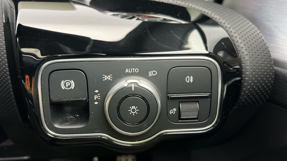 Used Mercedes-Benz CLA 2021 for sale - 76372971: Photo 39