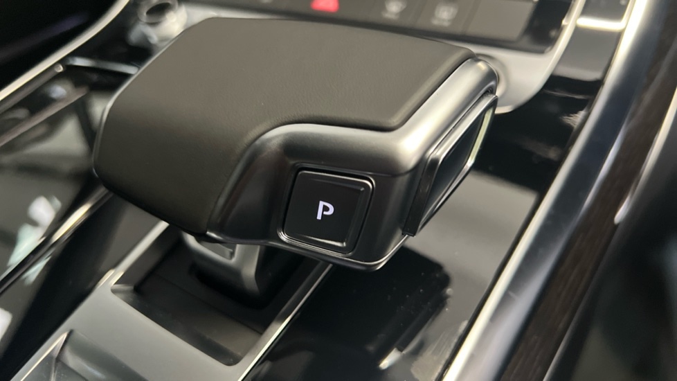 Used Audi Q7 2025 for sale - 76099982: Photo 57