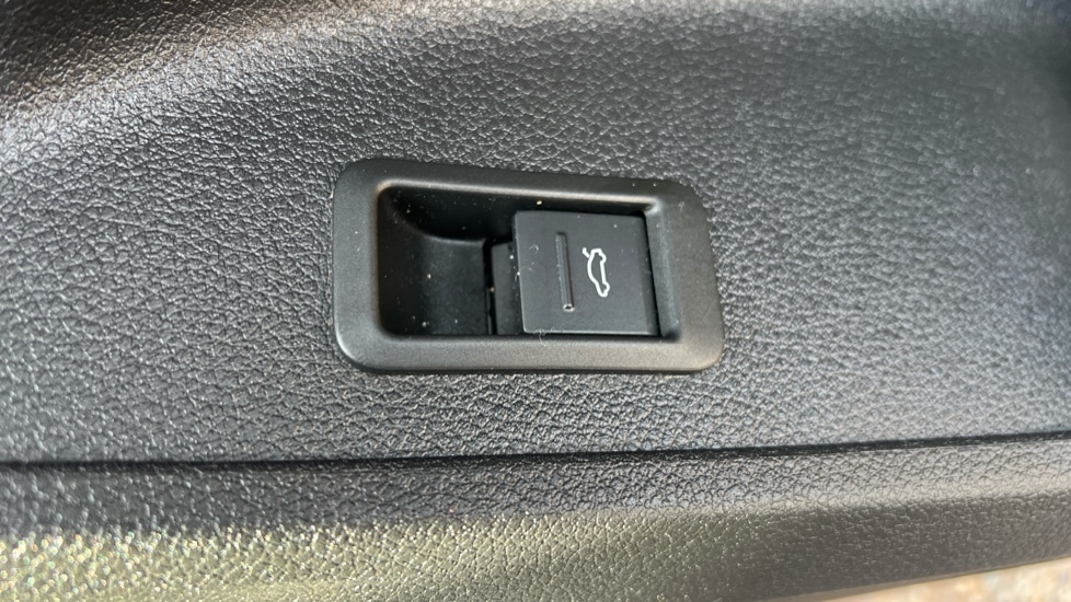Vehicle 44