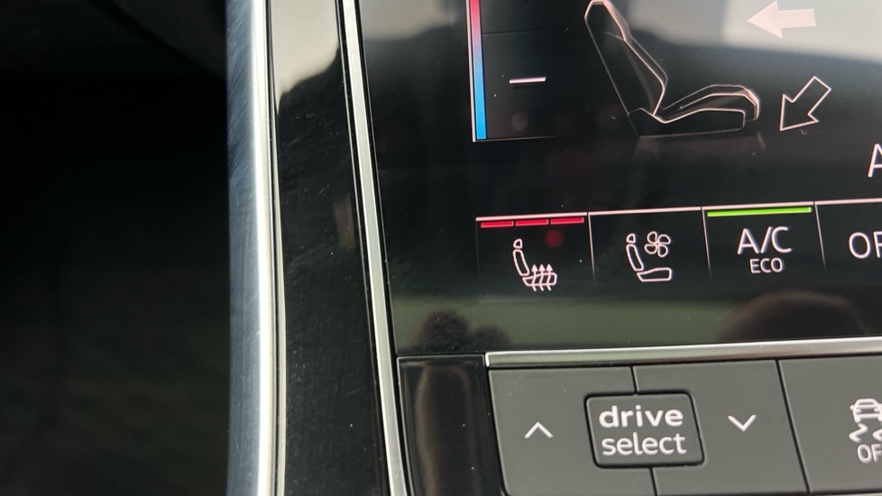 Used Audi Q7 2022 for sale - 77075759: Photo 56