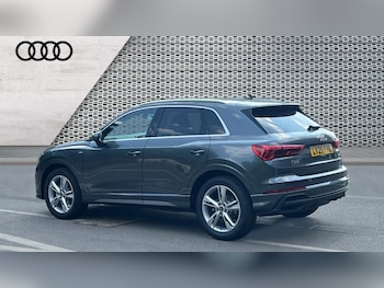 Used Audi Q3 2025 for sale - 76208931: Photo