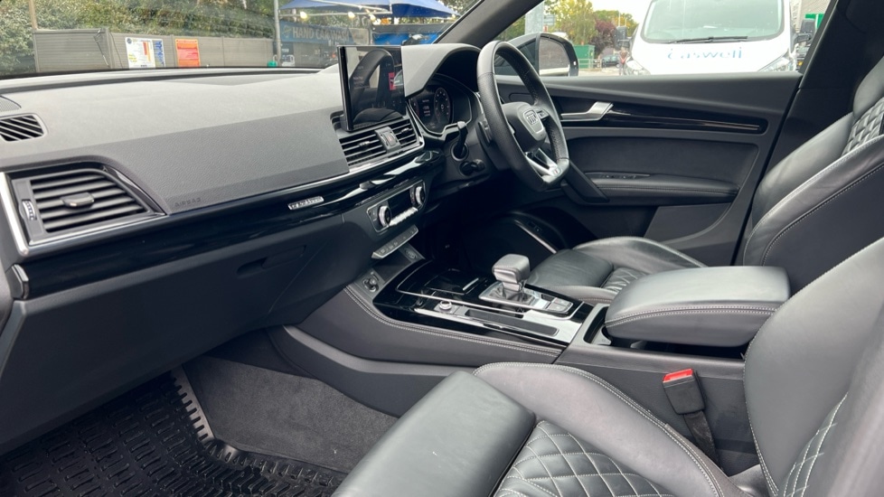 Used Audi Q5 2022 for sale - 76124297: Photo 2