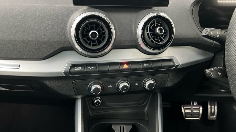 Used Audi Q2 2025 for sale - 76851163: Photo 16