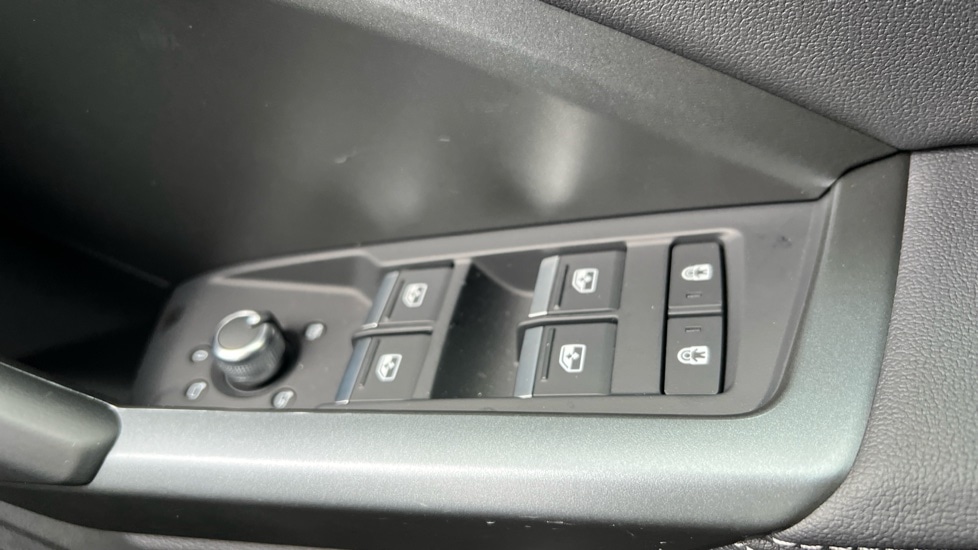 Used Audi Q3 2024 for sale - 76015092: Photo 29