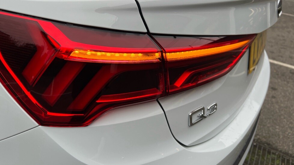 Used Audi Q3 2024 for sale - 76015092: Photo 48