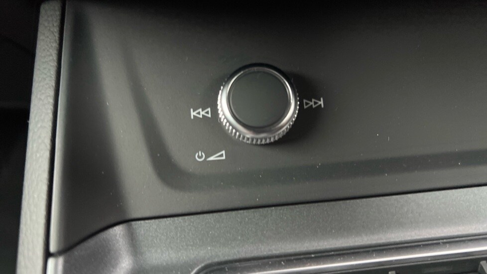 Used Audi Q3 2024 for sale - 76015092: Photo 65